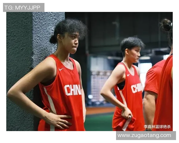 对话杨敏:回顾她的篮球生涯与成长之路的精彩瞬间 对话杨敏:回顾她的篮球生涯与成长之路的精彩瞬间